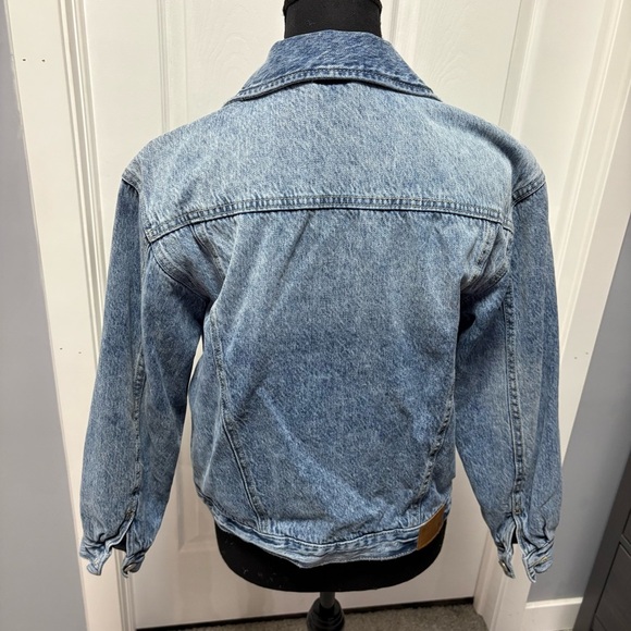 Joe Fresh X Jillian Harris Jean Jacket - Picture 4 of 7
